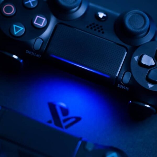 Sony anuncia fim de serviços do PS4 para novos jogos a partir de&hellip;